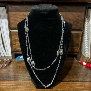 Kendra Scott Kellie necklace